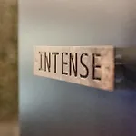Intense Senses Experience