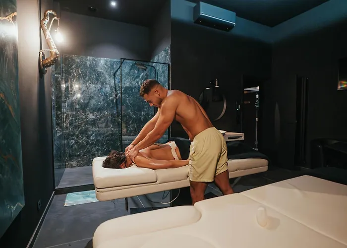 Intense Senses Experience Отель для свиданий Manage