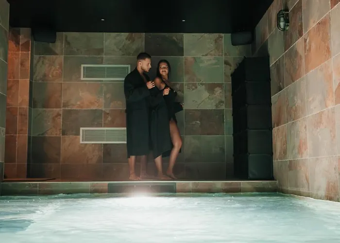 Intense Senses Experience Manage