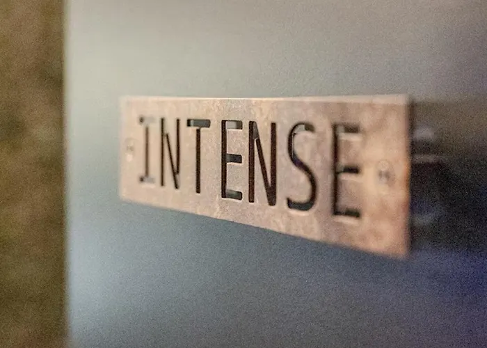 Intense Senses Experience